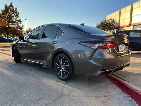 New 2026 Toyota Camry SE image 7