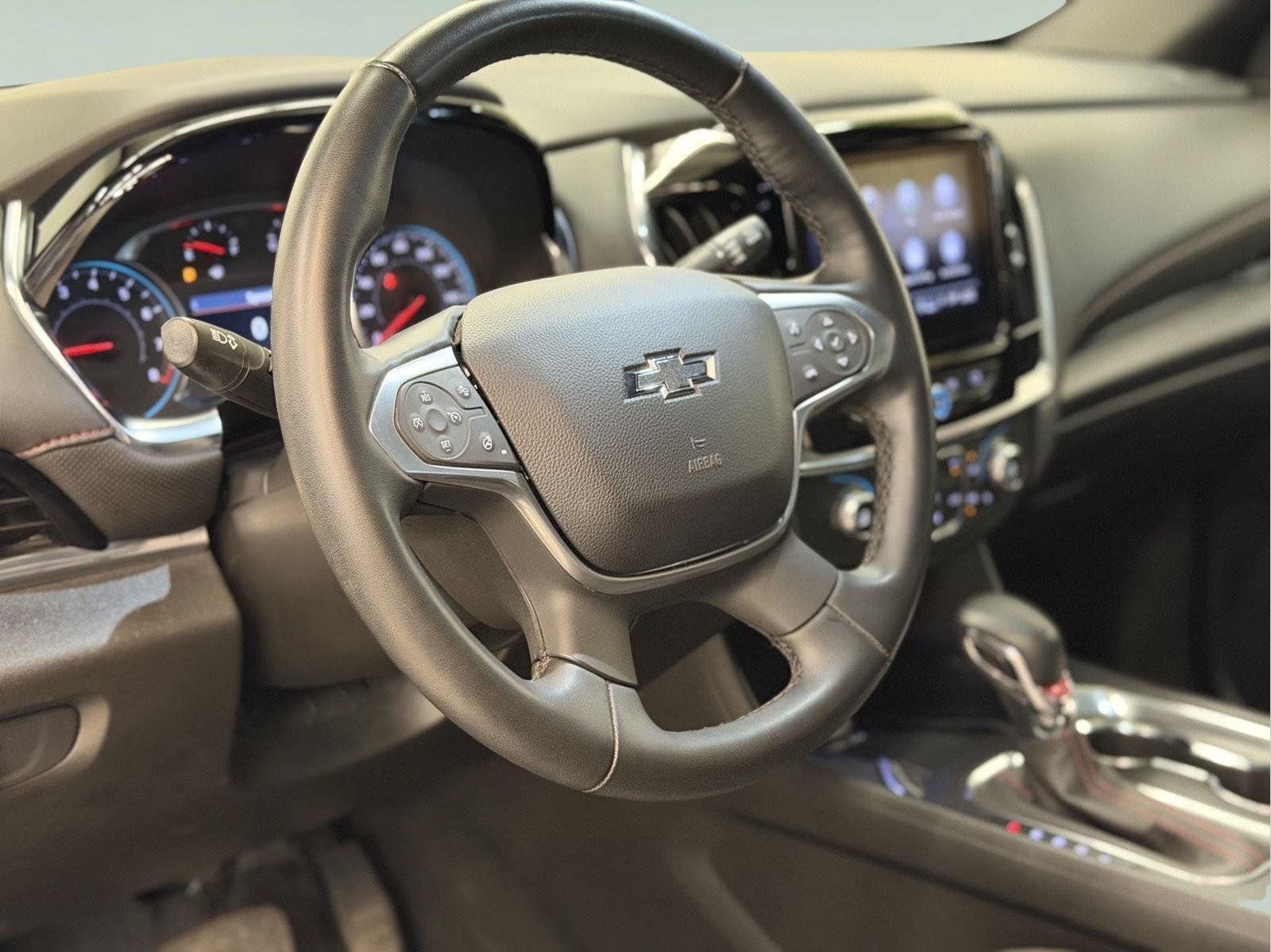 Used 2023 Chevrolet Traverse RS w/ LPO, Floor Liner Package AWD/4WD image 22