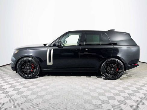Used 2024 Land Rover Range Rover SE AWD/4WD image 8