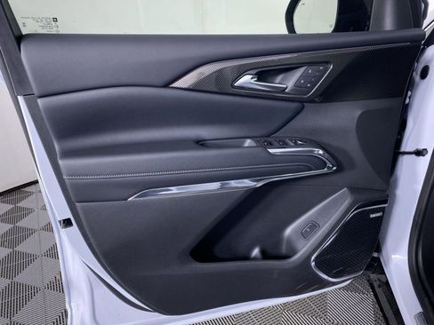 New 2026 Chevrolet Traverse High Country w/ LPO, Floor Liner Package AWD/4WD image 12