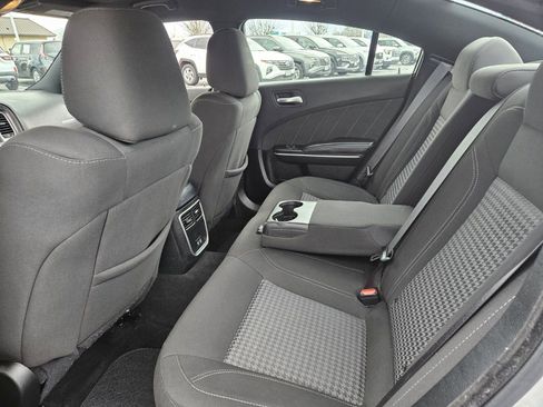 Used 2023 Dodge Charger SXT image 10