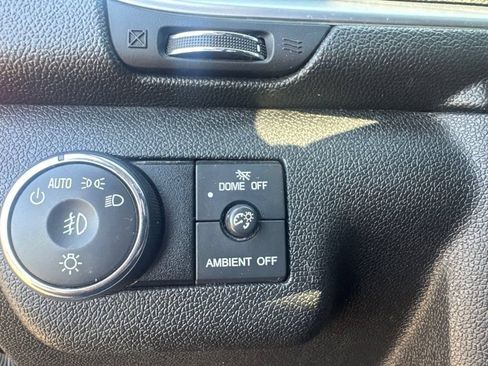 Used 2017 Chevrolet Traverse LT AWD/4WD image 17