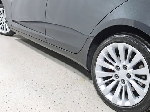 Used 2017 Cadillac CTS Luxury image 12