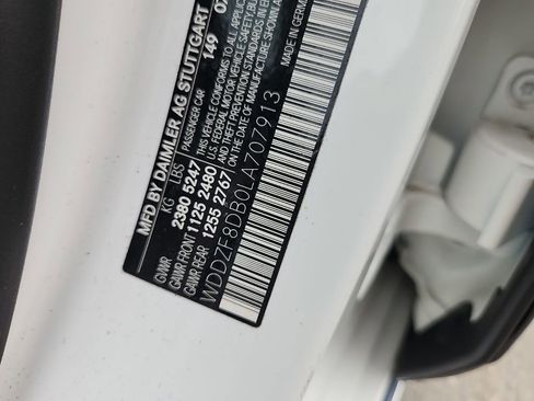 Used 2020 Mercedes-Benz E 350 Sedan image 8