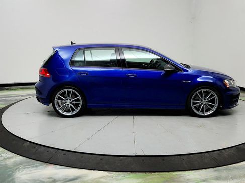 Used 2017 Volkswagen Golf R 4-Door AWD/4WD image 4