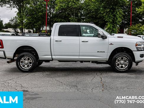 Used 2024 RAM 2500 Laramie w/ Safety Group AWD/4WD image 10