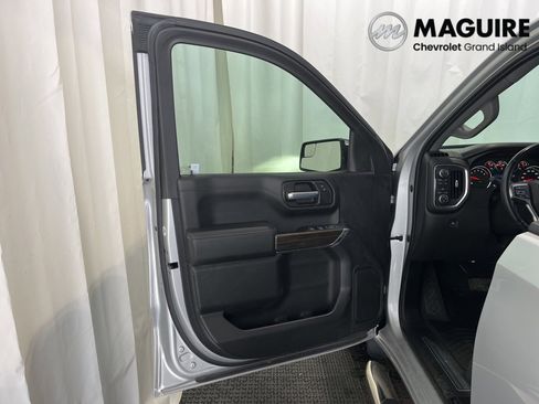 Used 2019 Chevrolet Silverado 1500 LT w/ All-Star Edition image 15