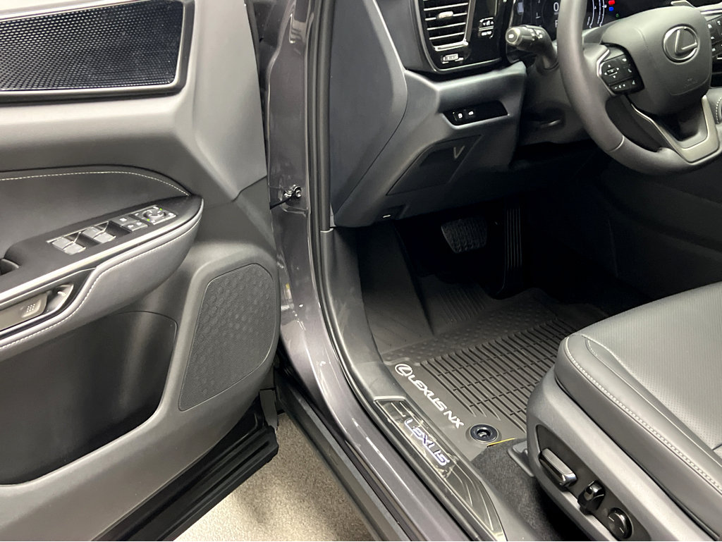New 2026 Lexus NX 350 AWD image 8