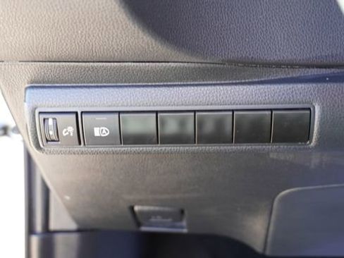 Used 2024 Toyota Corolla LE image 21