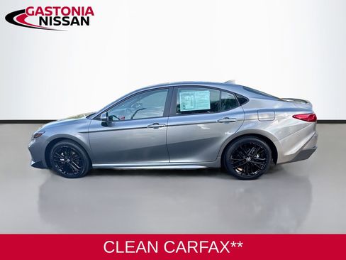 Used 2025 Toyota Camry SE w/ Convenience Package AWD/4WD image 5