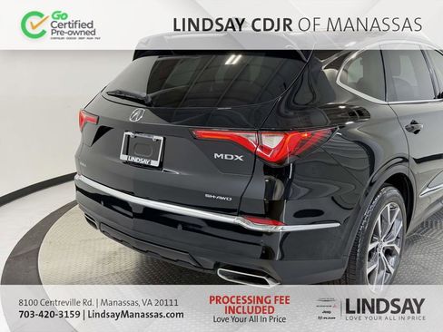 Used 2023 Acura MDX SH-AWD w/ Technology Package image 9