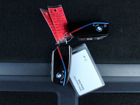 New 2026 BMW X7 M60i image 34