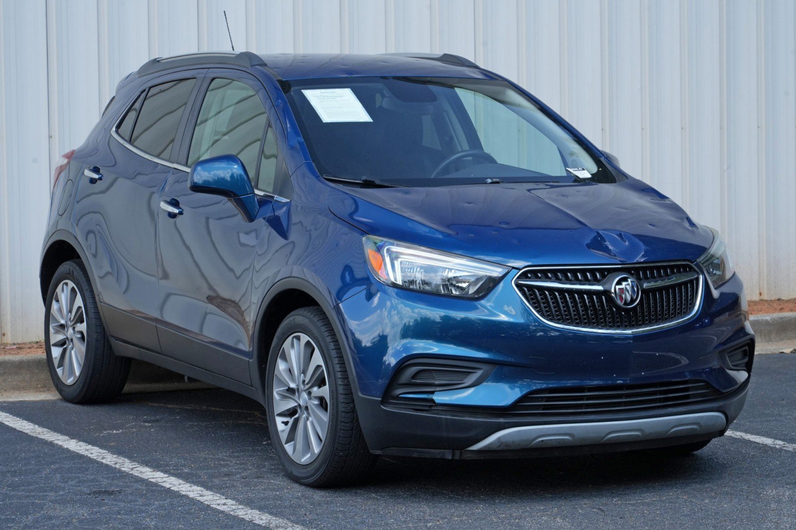 Used 2020 Buick Encore Preferred w/ Safety Package FWD image 49