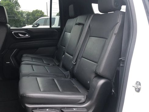 Used 2023 Chevrolet Suburban LT AWD/4WD image 23