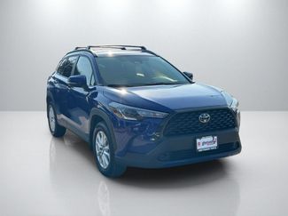 Used 2024 Toyota Corolla Cross LE FWD video 3