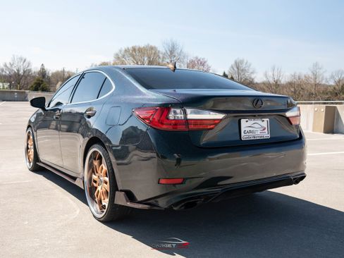 Used 2017 Lexus ES 350 w/ Navigation System Package image 5