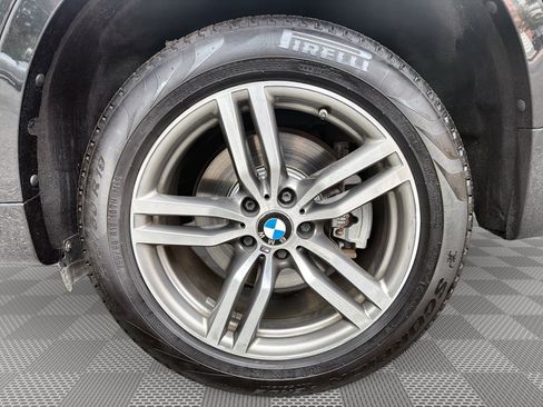 Used 2019 BMW X6 xDrive50i w/ M Sport Package AWD/4WD image 29