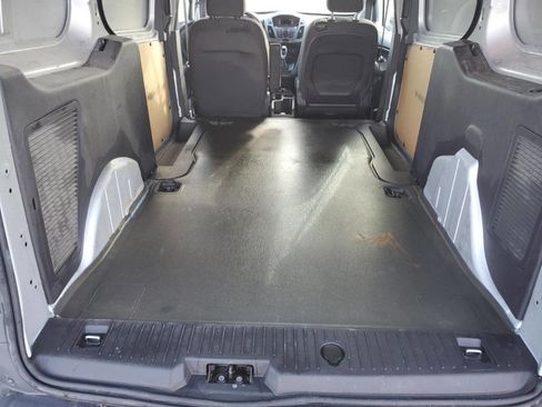 Used 2017 Ford Transit Connect XL image 10