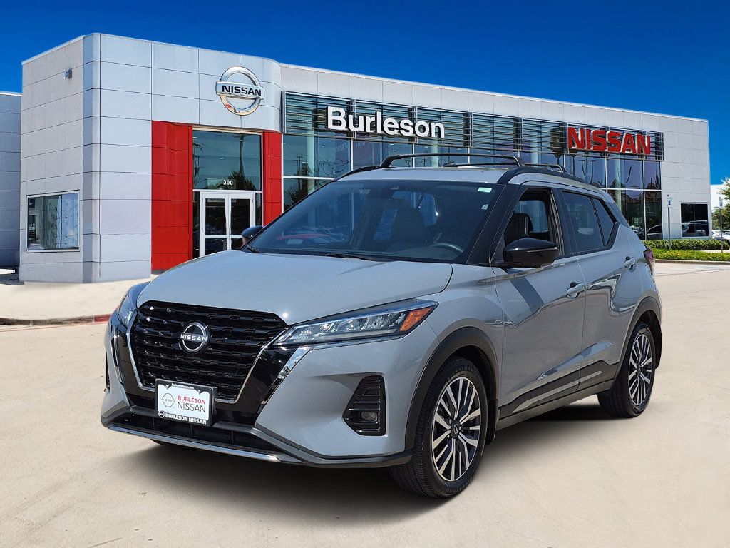 Certified 2023 Nissan Kicks SR w/ SR Premium Package FWD image 1