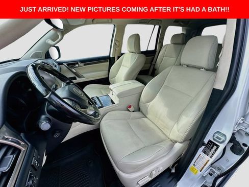 Used 2021 Lexus GX 460 Premium w/ Premium Package AWD/4WD image 21