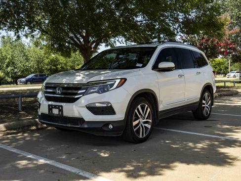 Used 2018 Honda Pilot Elite image 5