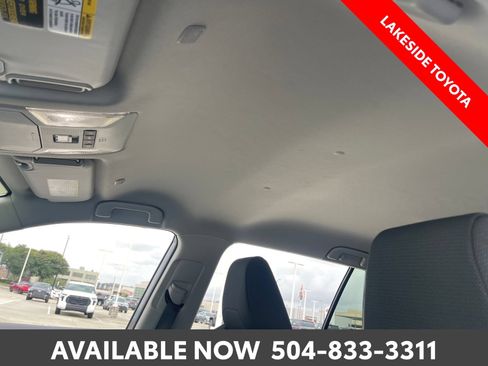 Certified 2025 Toyota RAV4 XLE FWD image 31