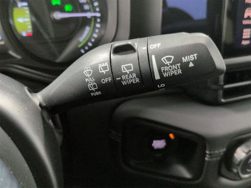 Used 2025 Jeep Wrangler Sahara w/ Safety Group image 26