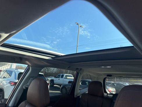 Used 2022 Subaru Forester Touring image 8