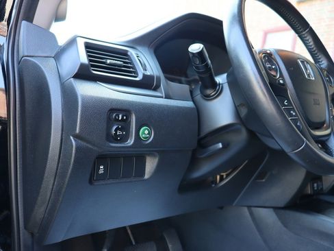 Used 2017 Honda Pilot EX-L image 26