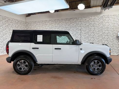 Used 2024 Ford Bronco Big Bend image 8