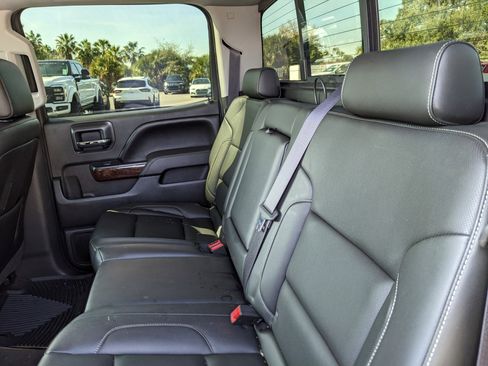 Used 2015 GMC Sierra 1500 SLT w/ SLT Crew Cab Value Package image 16