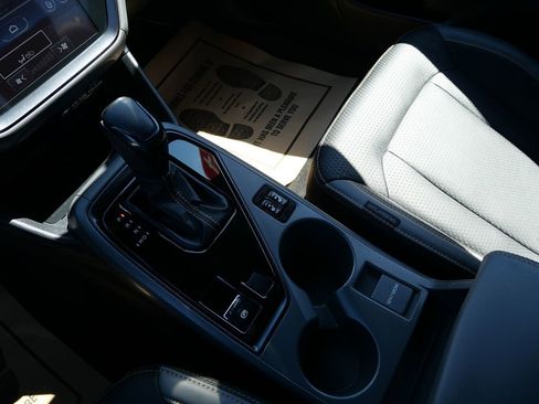 Used 2024 Subaru Crosstrek 2.5i Wilderness w/ Crosstrek Mirror Package AWD/4WD image 13