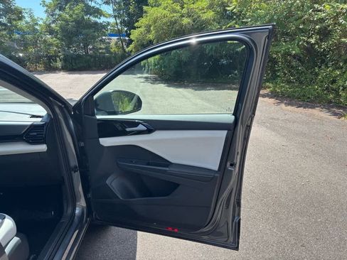 New 2025 Volkswagen Taos S image 6