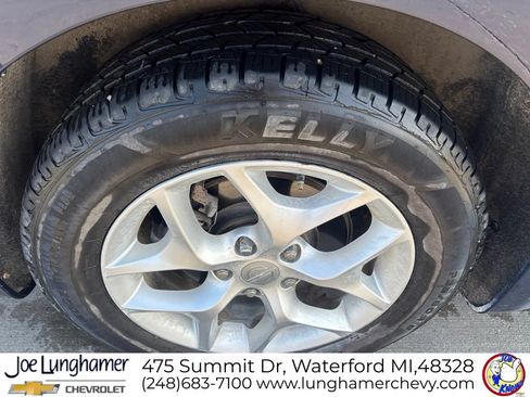 Used 2020 Chrysler Pacifica Limited FWD image 11