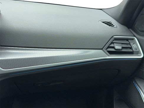 Used 2023 BMW 330i xDrive Sedan w/ M Sport Package image 20