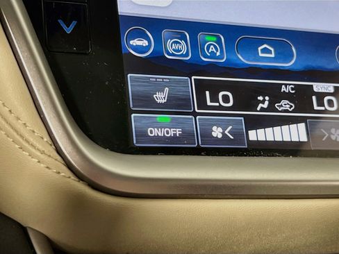 Used 2023 Subaru Outback Limited image 21