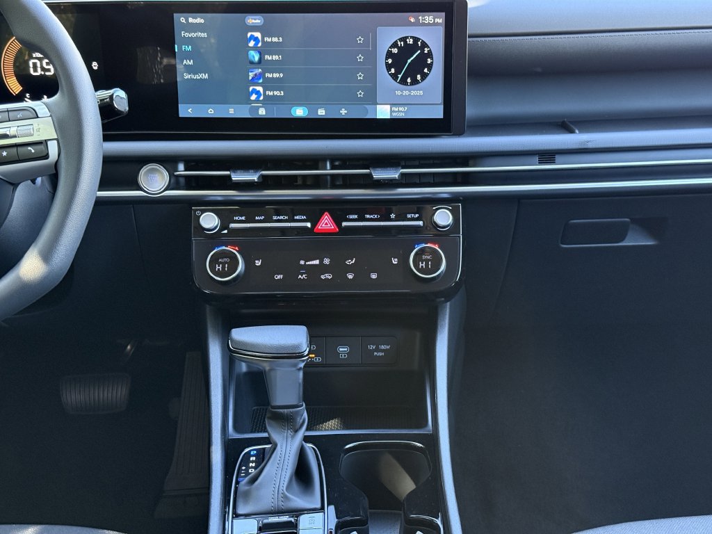 New 2026 Hyundai Tucson SEL Plus FWD image 13