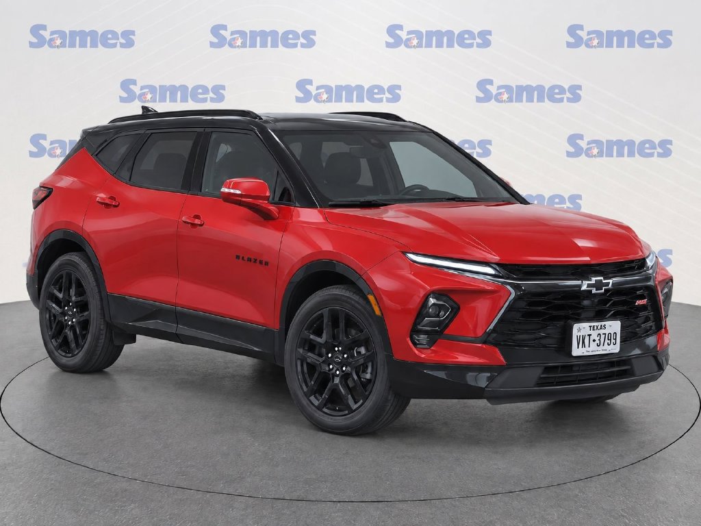 Used 2024 Chevrolet Blazer RS w/ Driver Confidence II Package FWD image 1
