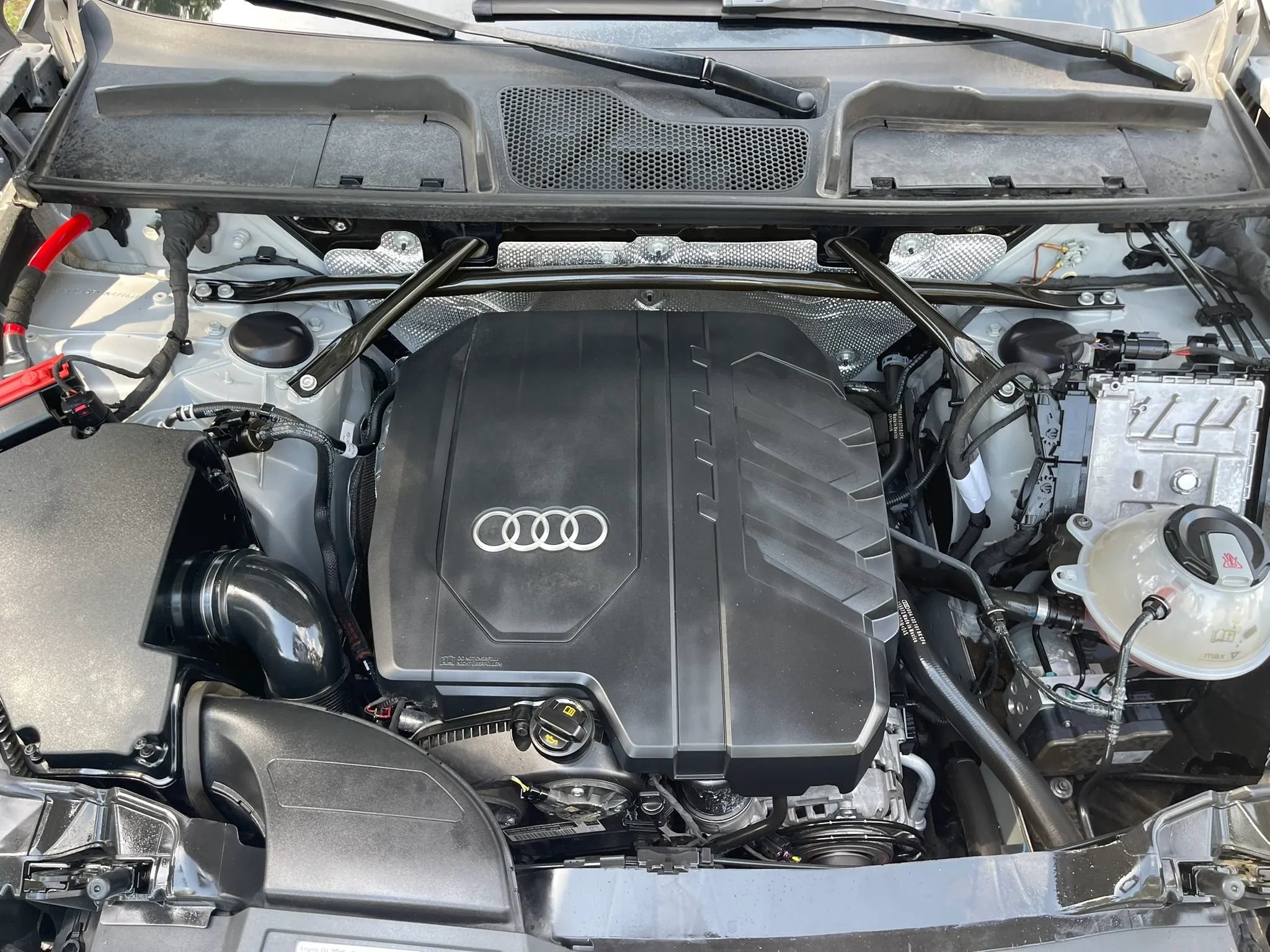 Used 2021 Audi Q5 2.0T Premium Plus w/ Premium Plus Package AWD/4WD image 19