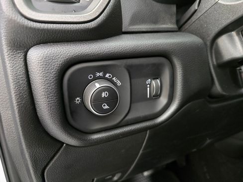 New 2026 RAM 2500 Tradesman AWD/4WD image 18