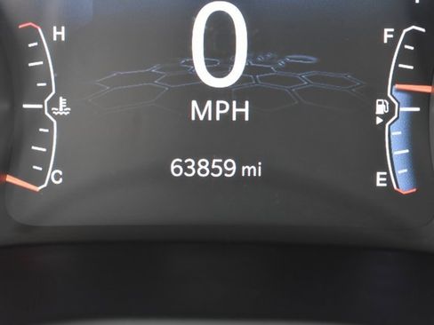 Used 2022 Jeep Compass Limited image 25