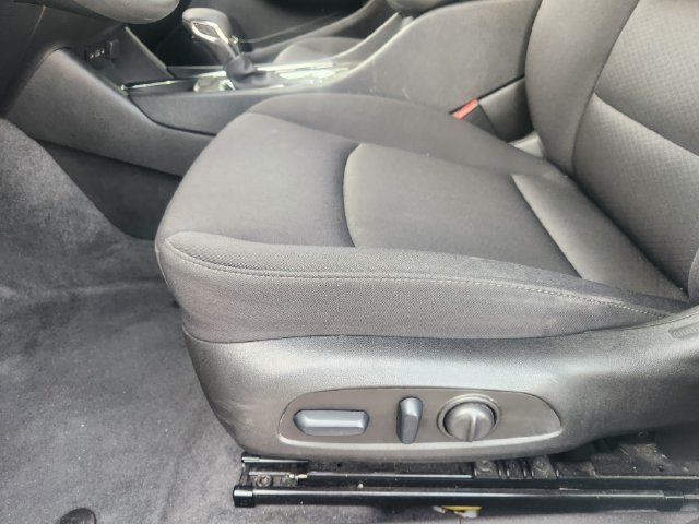 Used 2024 Chevrolet Malibu LT FWD image 23