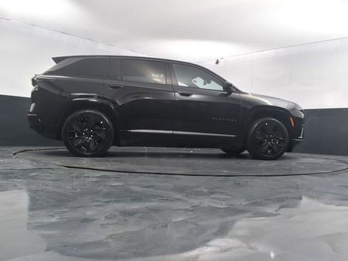 Used 2025 Jeep Wagoneer S Launch Edition w/ Trailer Tow Group image 56