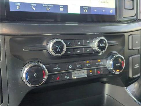 Used 2022 Ford F150 XLT w/ Equipment Group 302A High AWD/4WD image 19