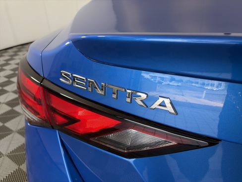 Certified 2024 Nissan Sentra SR FWD image 15