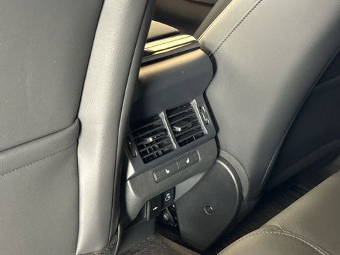 Used 2026 Land Rover Range Rover Evoque S image 15