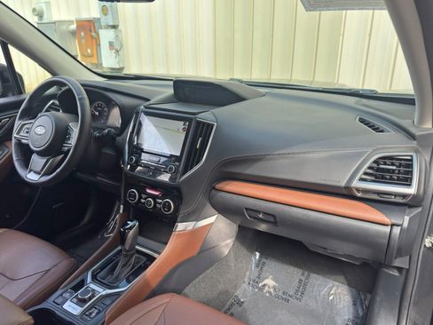 Used 2019 Subaru Forester Touring w/ Popular Package #3 AWD/4WD image 14