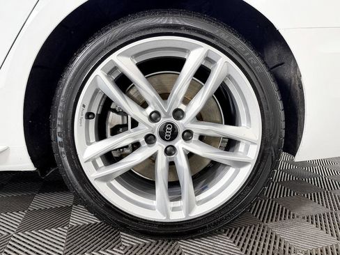 Used 2022 Audi A4 2.0T Premium Plus AWD/4WD image 24