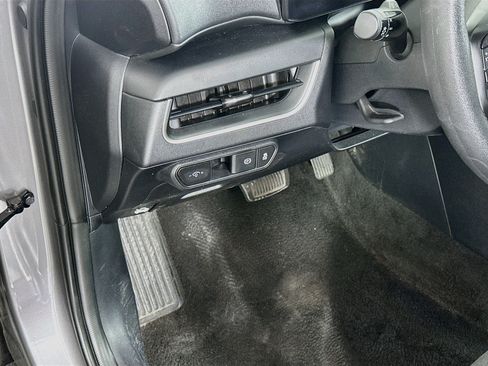 Used 2025 Kia K4 FWD image 17