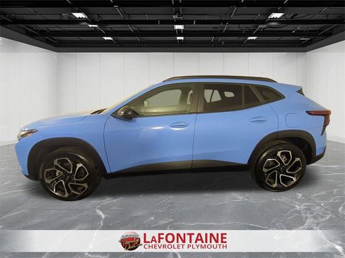 Certified 2024 Chevrolet Trax RS w/ Sunroof Package image 5